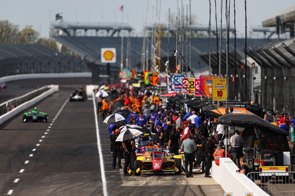 10hggL5tfpqnB1Qsjzbgt5N03zHmwz7BN.jpeg Pane Nas Comunicações 'Freia' Conducts Track Activities in Indianapolis