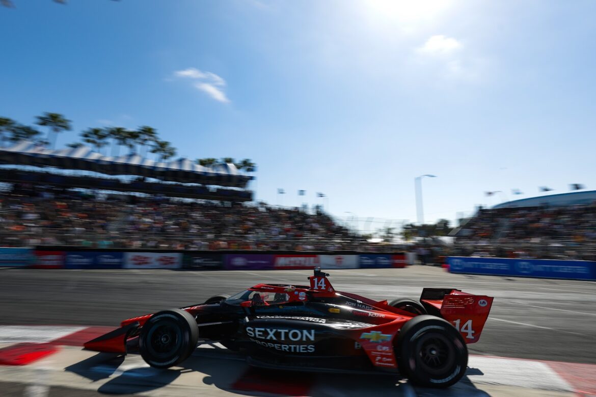 FERRUCCI MAKES A SPLASH IN LONG BEACH