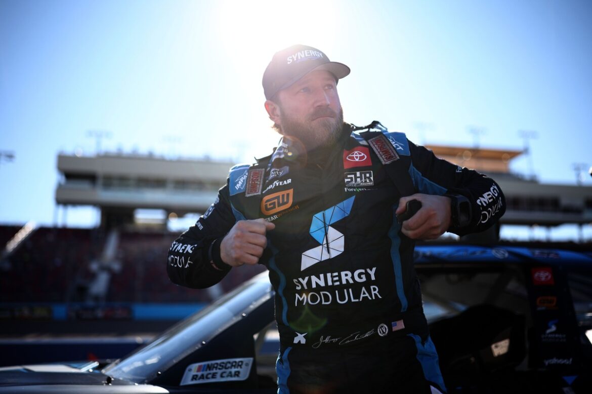 jeffrey-earnhardt-sam-hunt-rac.jpg Talladega entry roster includes 39 Cup Series cars, 41 Xfinity vehicles, and an Earnhardt.