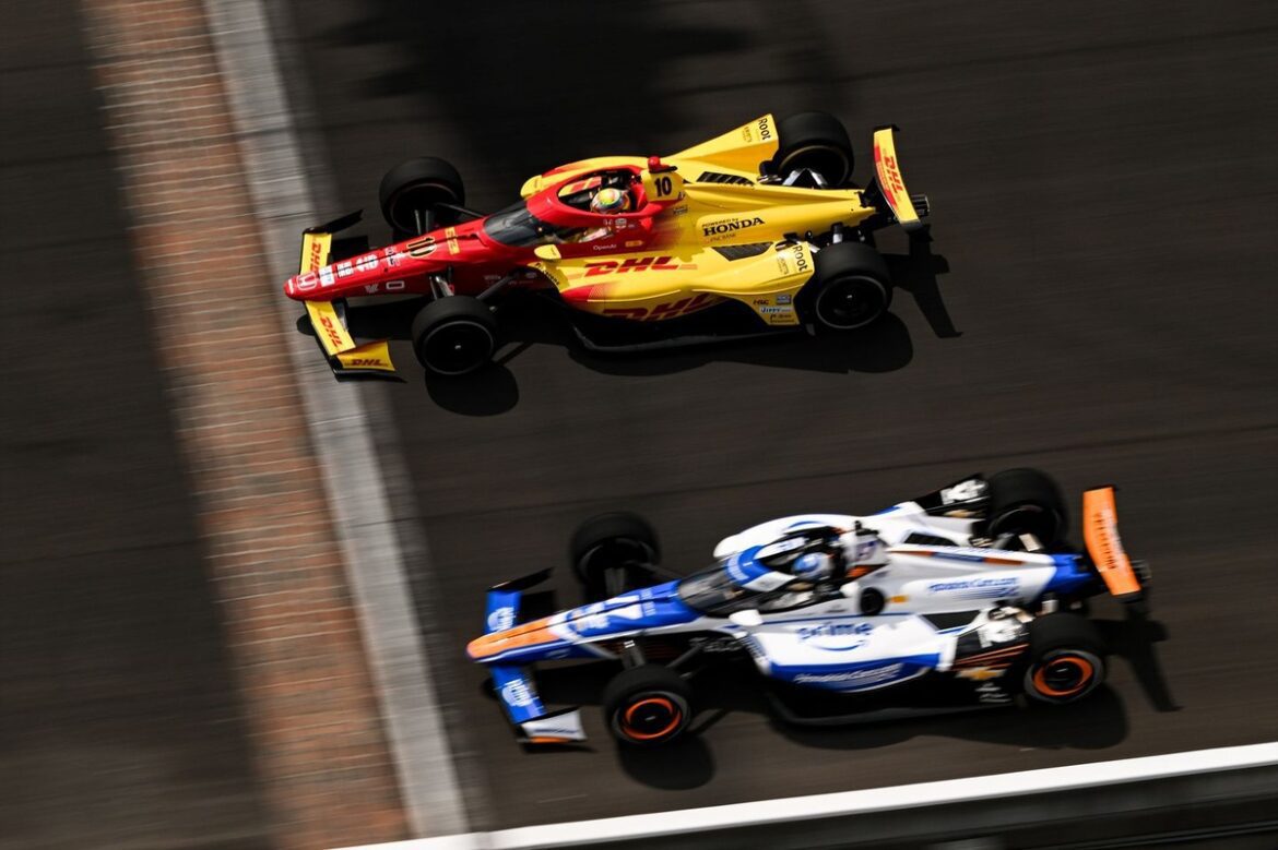 Alex Palou tops intense Indy 500 drafting session, Rasmussen involved in a crash.