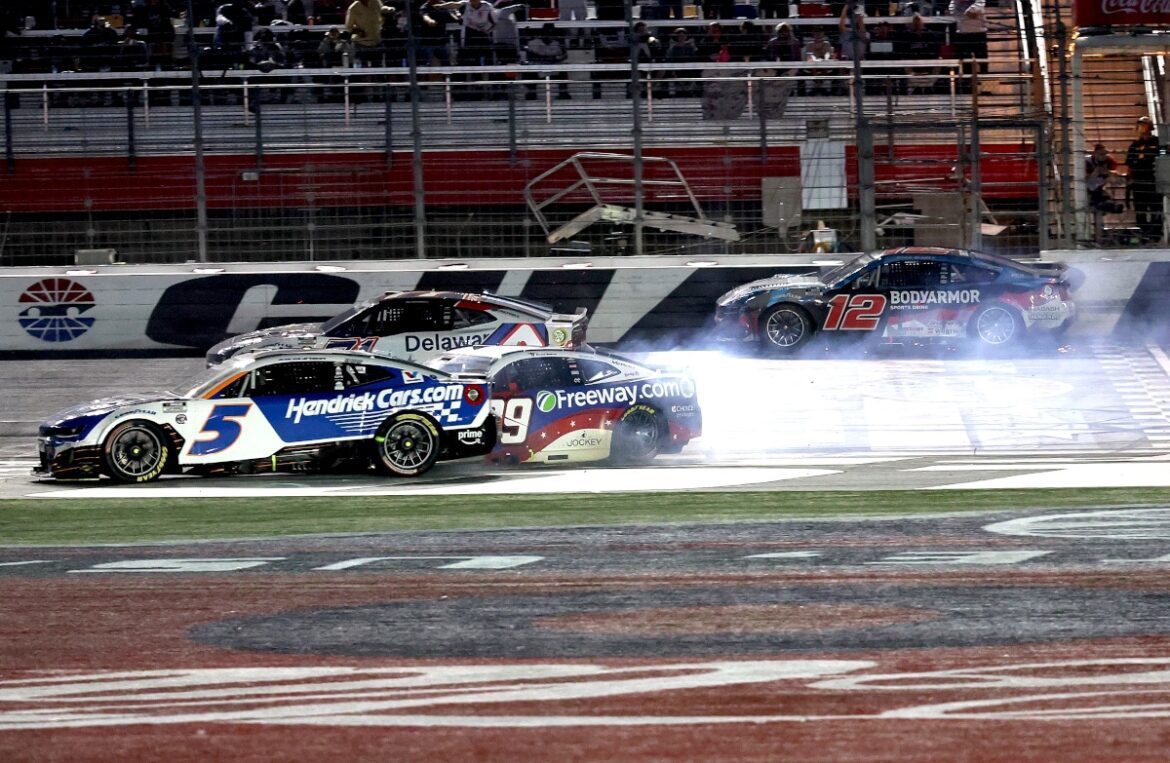 GettyImages-2217047797.jpg Larson uncertain about the value of a double attempt following a challenging day that ended prematurely.