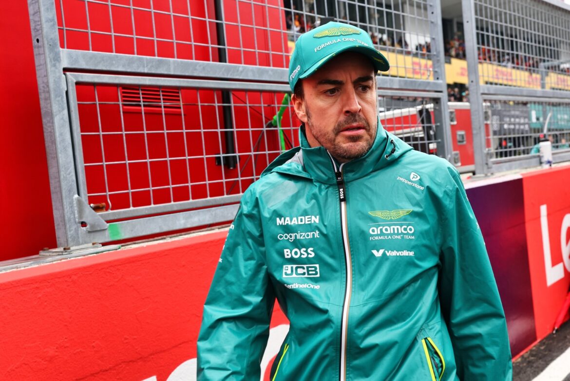 Alonso regrets missed podium opportunity in the Sprint race in Miami.