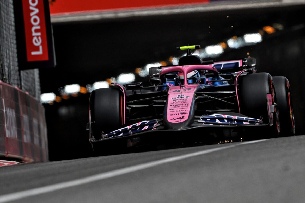 Colapinto shares challenges with the Alpine car in Monaco.