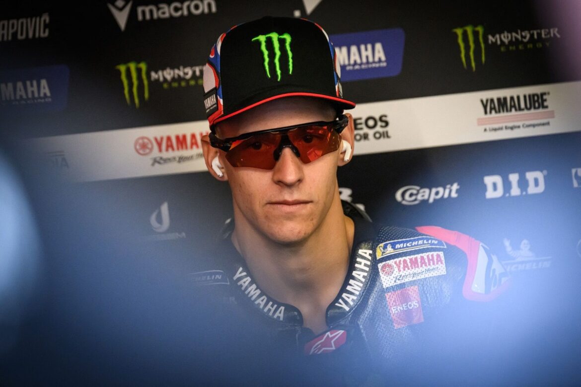 fabio-quartararo-yamaha-factor-2.jpg Fabio Quartararo urges for steadiness following "frustrated" encounter with MotoGP officials.