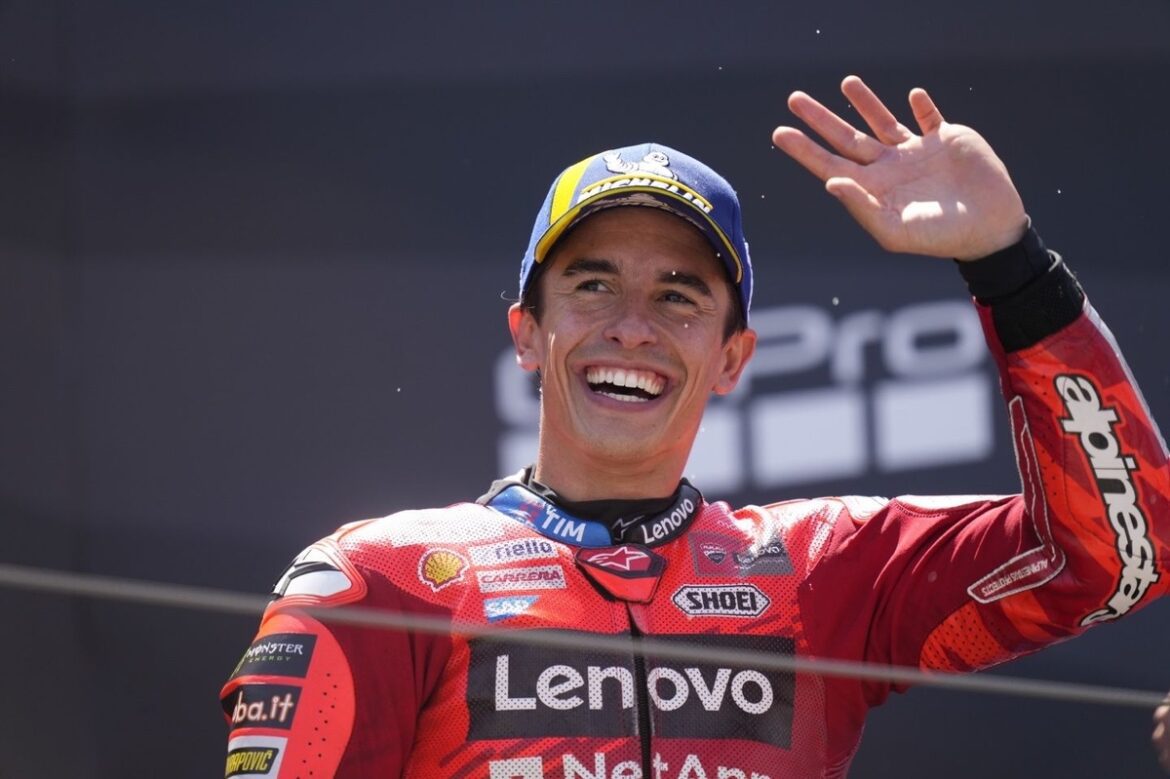 1749470520_marc-marquez-ducati-team.jpg Marc Marquez asserts that winning the Aragon GP was "essential."