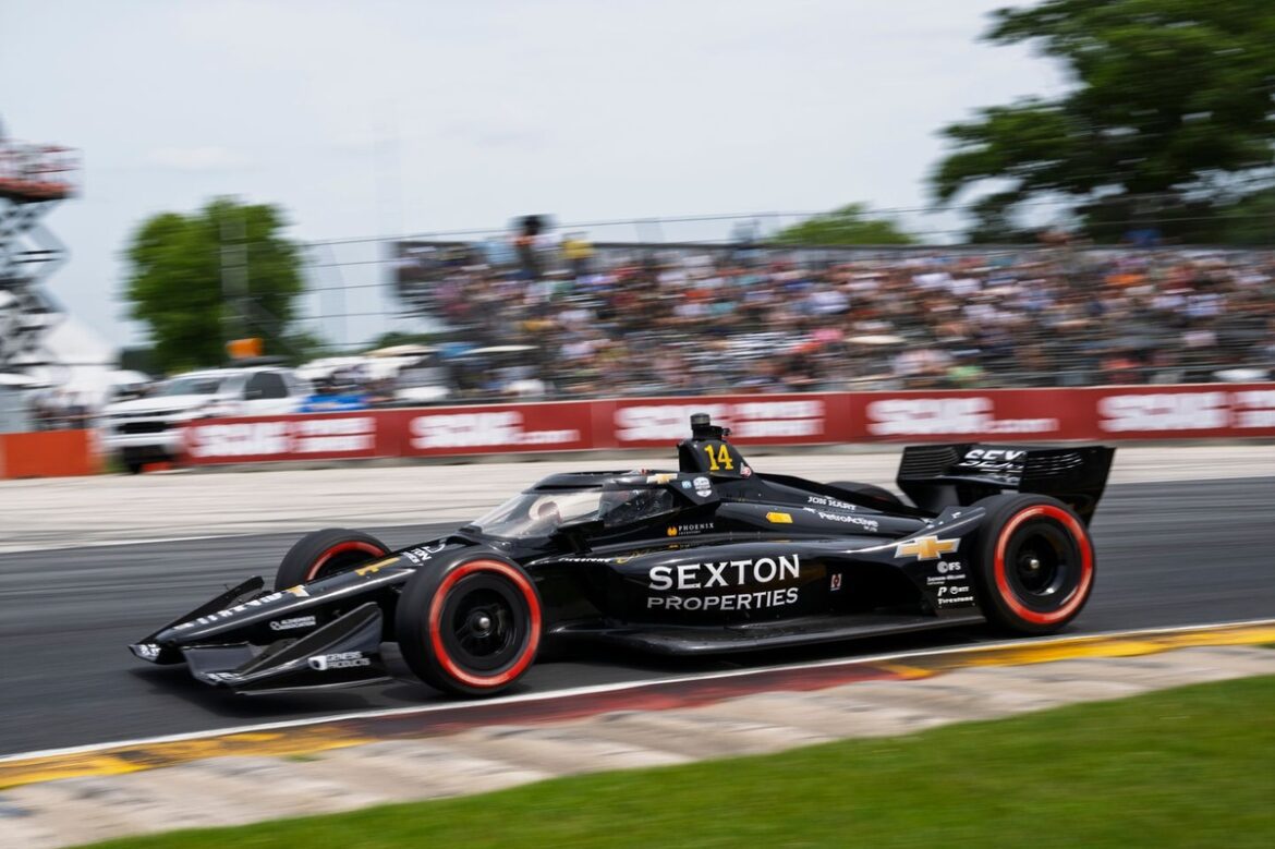 1750626983_santino-ferrucci-a-j-foyt-ente.jpg Santino Ferrucci secures an IndyCar podium finish and toasts with a fan's beer.