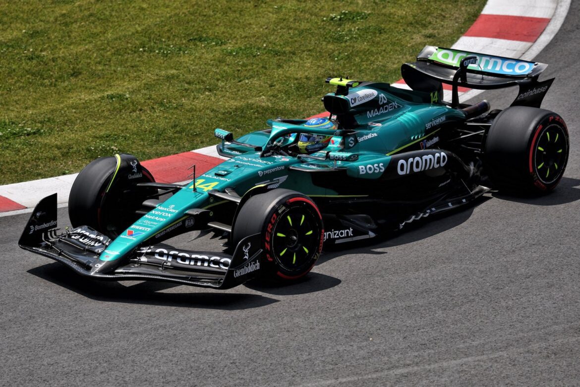 XPB_1353310_HiRes.jpg "Alonso closely monitors the focus on the 2026 car," stated Cowell.