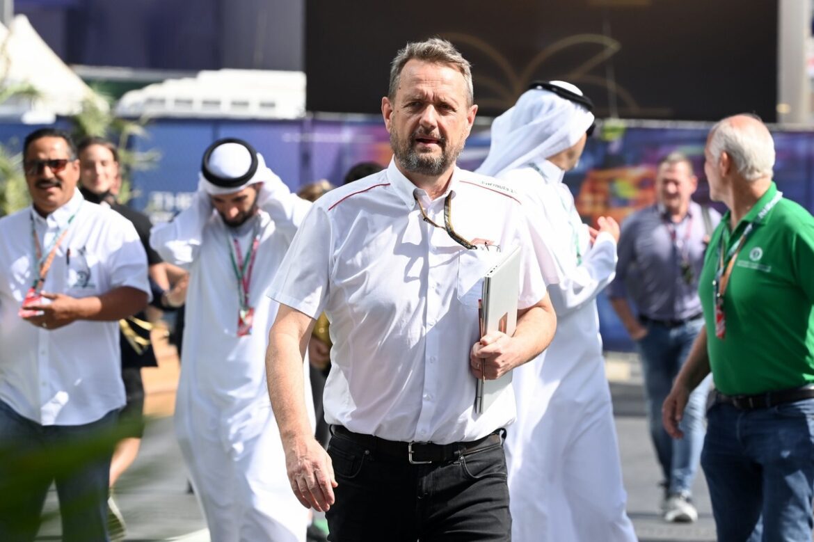 steve-nielsen-sporting-directo.jpg Alpine poised to appoint Steve Nielsen as the manager of their F1 team.