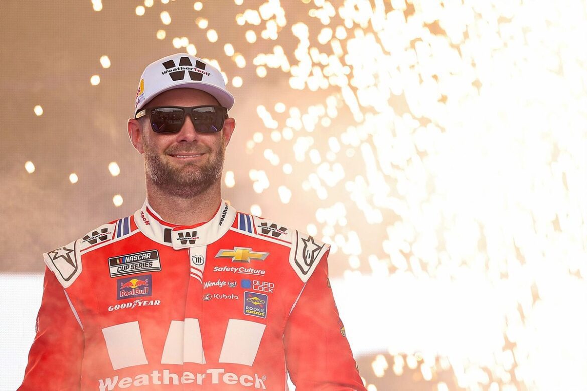 1751973109_shane-van-gisbergen-trackhouse.jpg The milestone Shane van Gisbergen achieved with his victory in the Chicago NASCAR Cup.