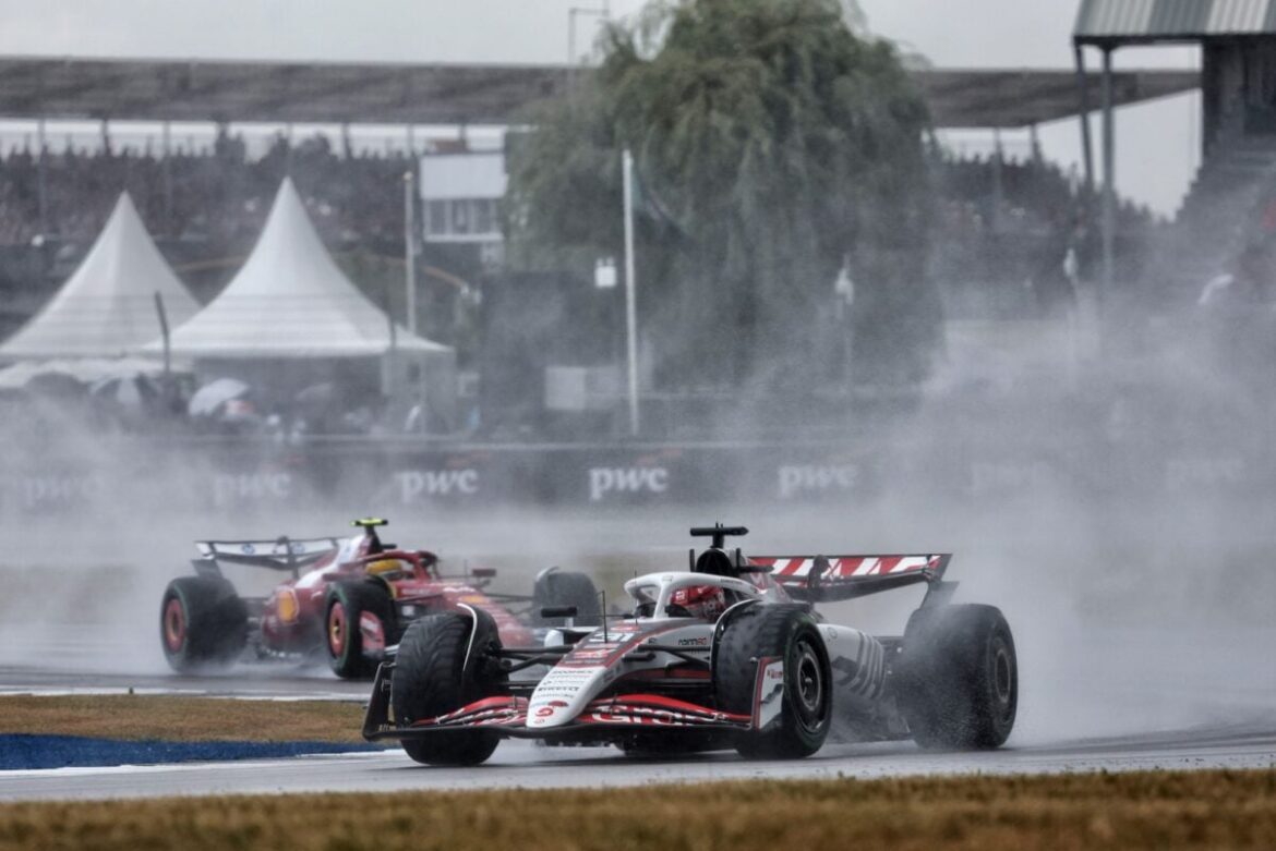 XPB_1359712_HiRes-e1751830076413.jpg Haas regrets mistakes that led to a tumultuous race at Silverstone.