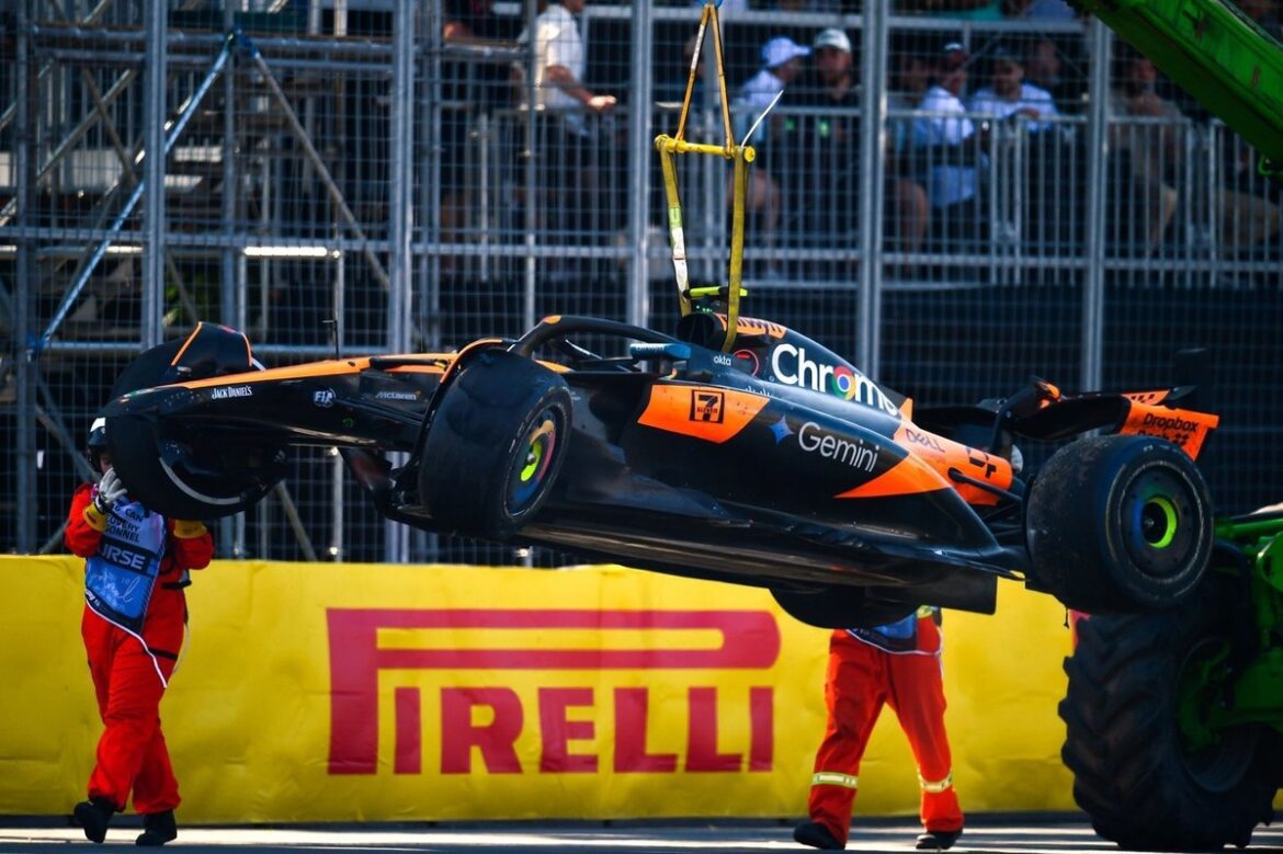 1755001282_lando-norris-mclaren-2.jpg Minimizing Mistakes: Who Will Claim the F1 Title? An Analysis of Oscar Piastri and Lando Norris's Errors in 2025 to Date