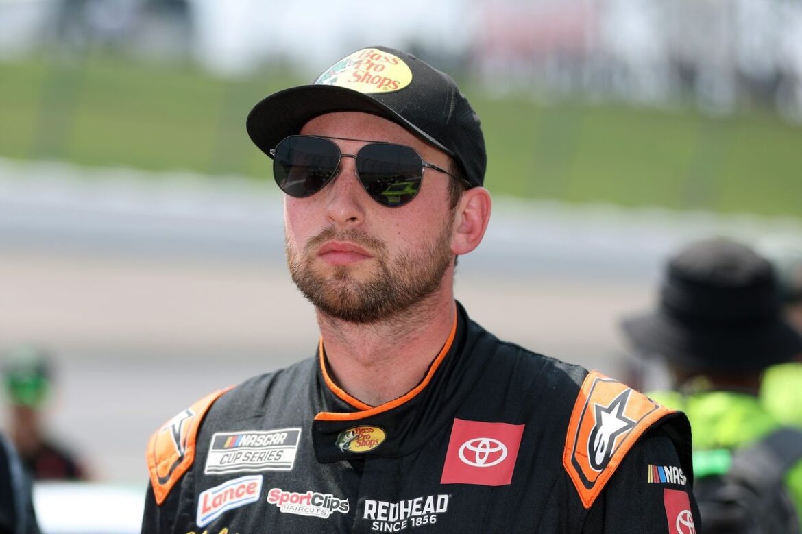 Briscoe makes his comeback at the Southern 500 with a new do-or-die scenario.