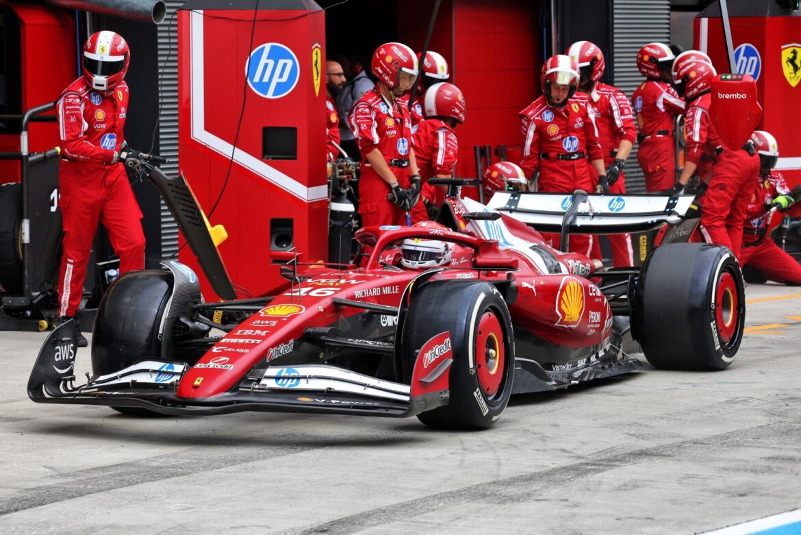 XPB_1366102_HiRes.jpg Ferrari Takes Advantage of Pirelli Test to Experiment with Front Wing Innovation