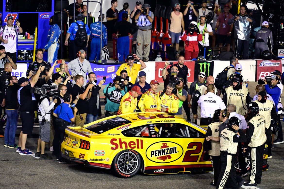 joey-logano-team-penske-ford.jpg Reflecting on NASCAR's most notorious finish at Richmond