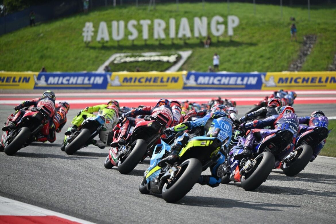 riders-take-the-start-of-the-s.jpg Highlights and Low Points from the Austrian Grand Prix of MotoGP