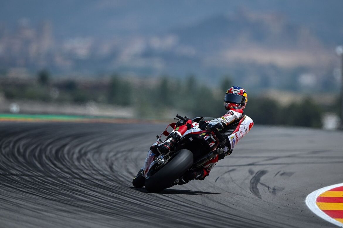 somkiat-chantra-team-lcr-honda-3.jpg Honda Faces Dilemma Regarding Somkiat Chantra's Replacement for MotoGP Austrian Grand Prix