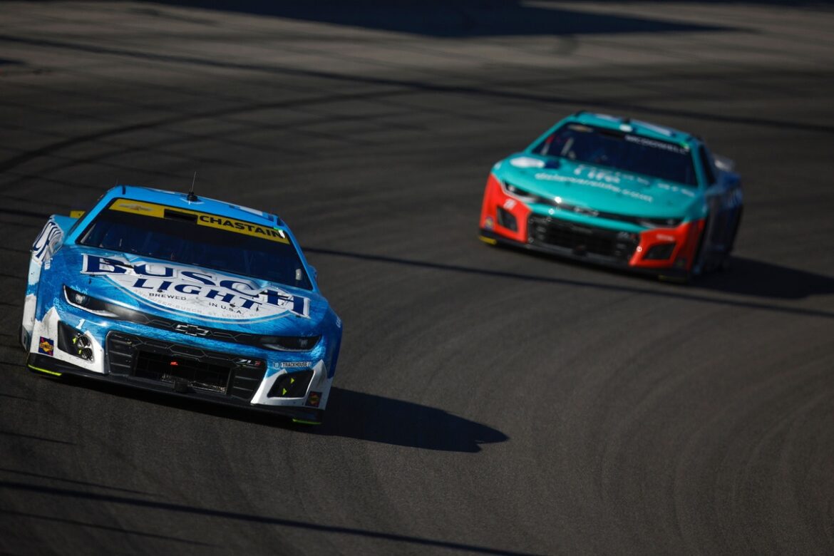 1757427633_ross-chastain-trackhouse-racin.jpg NASCAR to Discuss Trackhouse's Post-Race Weight Strategy for Drivers