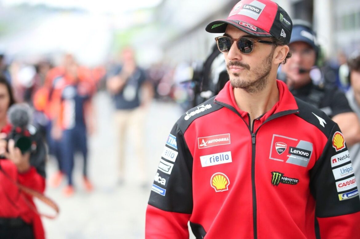 1757595819_francesco-bagnaia-ducati-team.jpg Francesco Bagnaia possesses the "sufficient skill" to overcome his present difficulties.