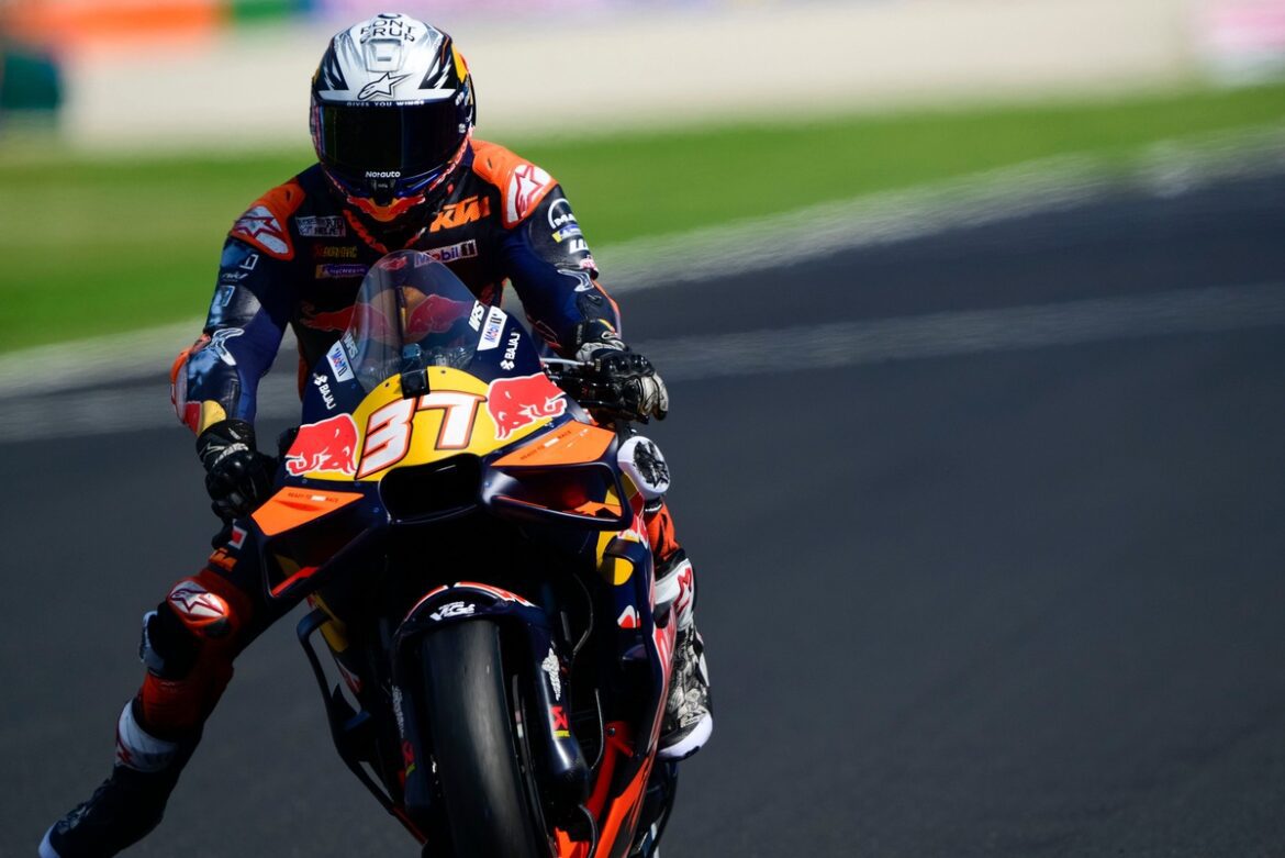 1757956121_pedro-acosta-red-bull-ktm-fact.jpg Pedro Acosta prevails in the last in-season MotoGP test at Misano.