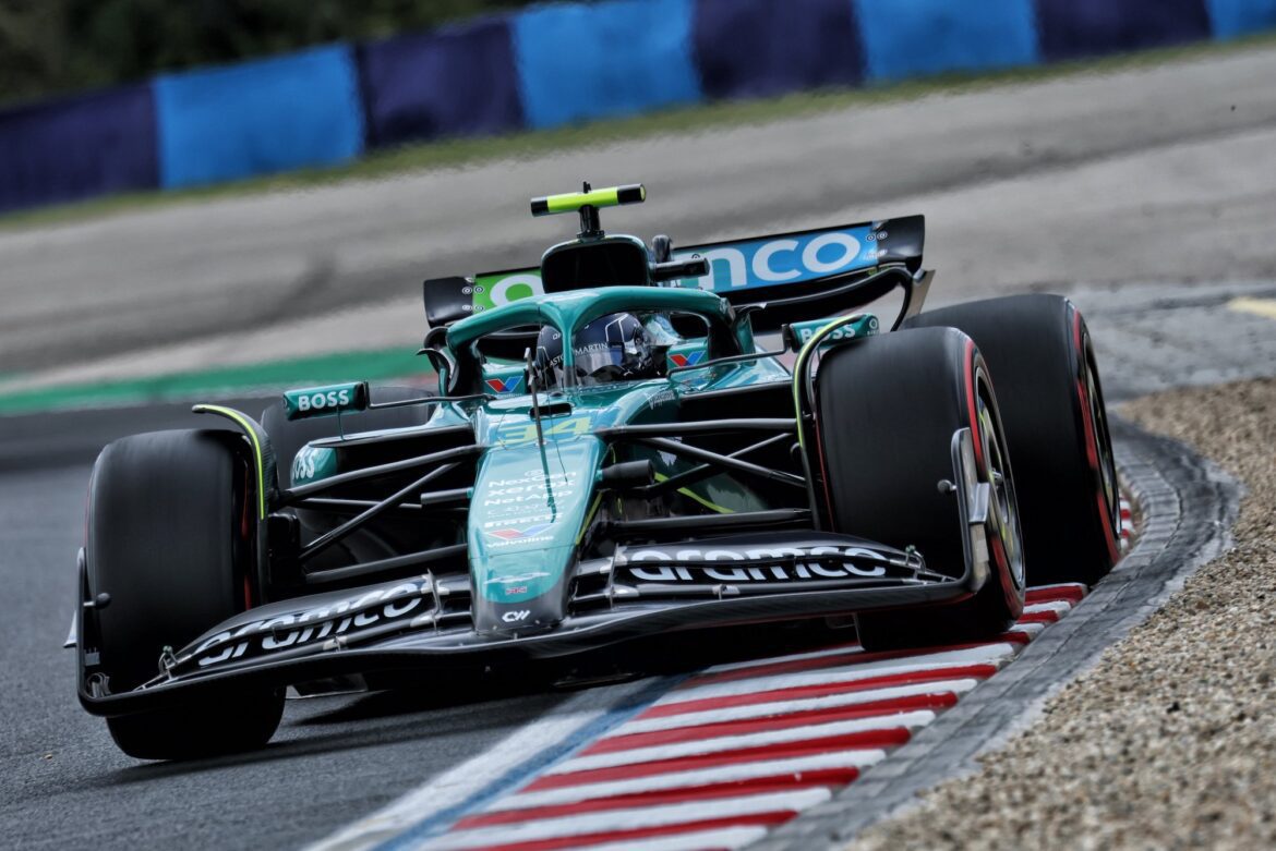 XPB_1364323_HiRes.jpg Drugovich finishes 118 laps in Pirelli test in Italy.