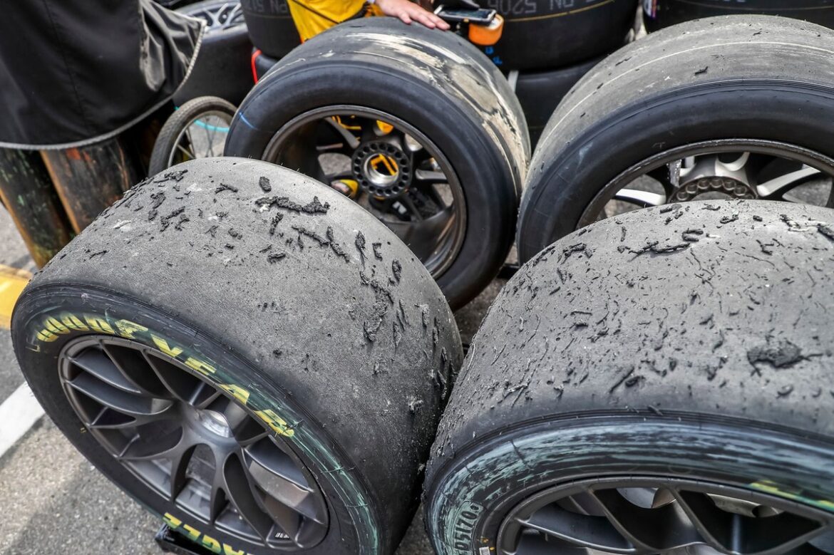 Bristol Night Race: A Potential Tire Conservation Challenge... or Perhaps Not