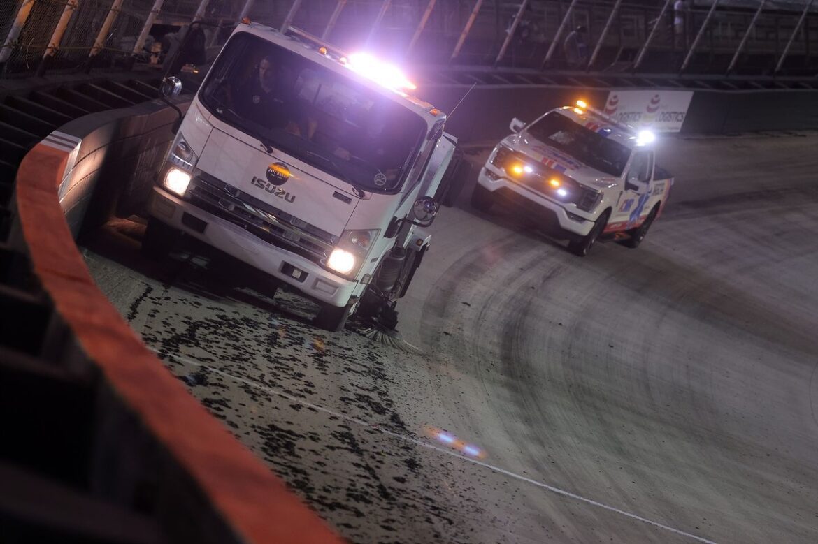 Hendrick's crew chief states that we can't reclaim the 1995 Bristol race by "destroying" tires.