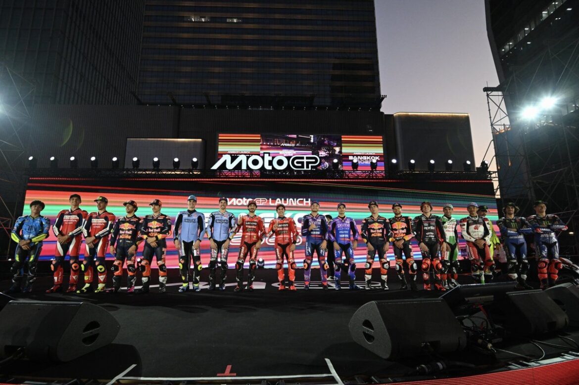 riders-line-up.jpg Dorna relocates the MotoGP season kickoff from Singapore to Kuala Lumpur.