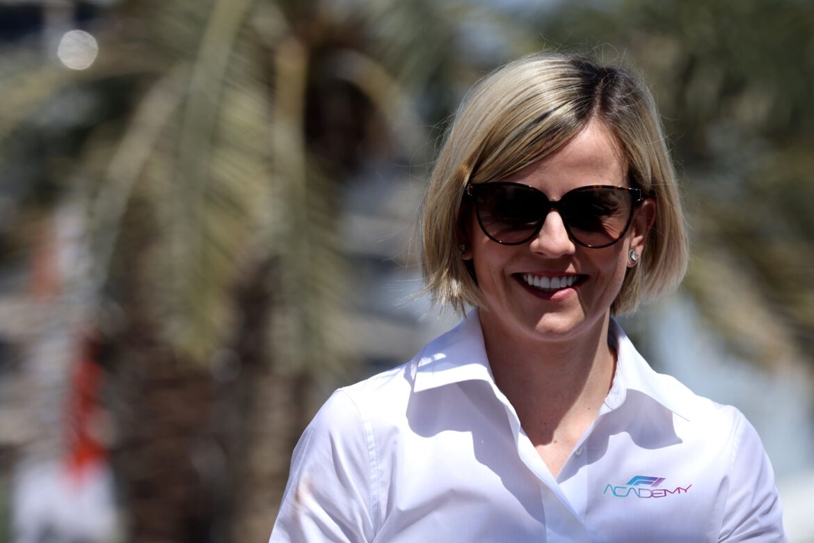 0001190577_HiRes_0H6IR5T0LE74OW0GUBLS10CW7MO1.jpg Susie Wolff praises Hamilton's support in her battle against the FIA.