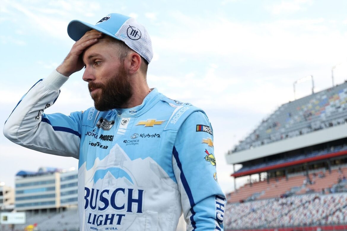 1759752494_ross-chastain-trackhouse-racin.jpg Who got knocked out in the NASCAR Roval playoff race?