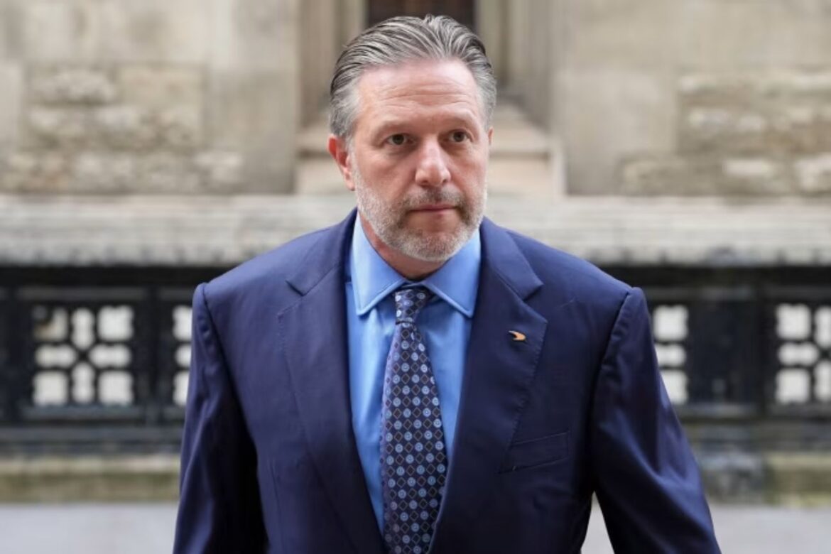 1M5P1QfVU_NX0PmYsT3rH28X43RzehdO5.jpeg Zak Brown Faces Pressure in Court
