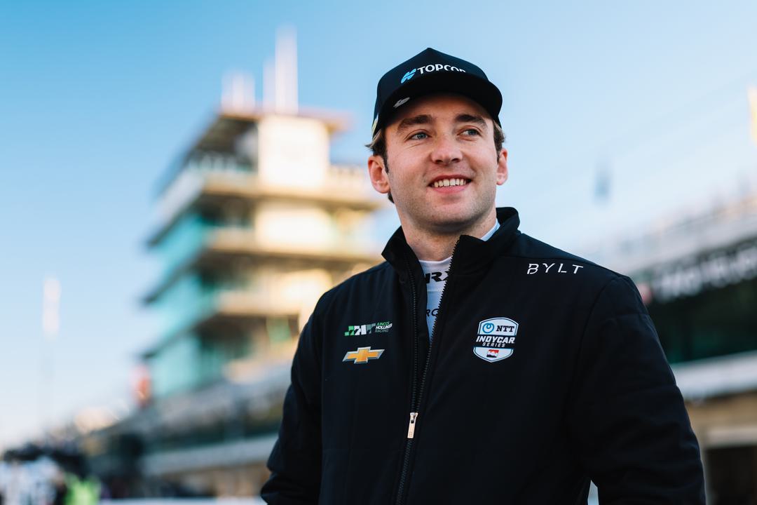 1OI1yjiILKXYEYbtZt9fPB0onQq9fCNy.jpeg James Roe in His Initial Test at Indy