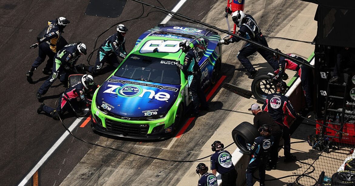 GettyImages-2227279795.jpg It's Clear That RCR Needed a Crew Chief Change – Busch