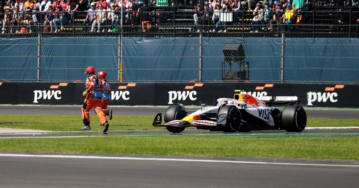 GettyImages-2243463153.jpg Lawson deems close encounter with marshals 'unacceptable' as FIA initiates inquiry.