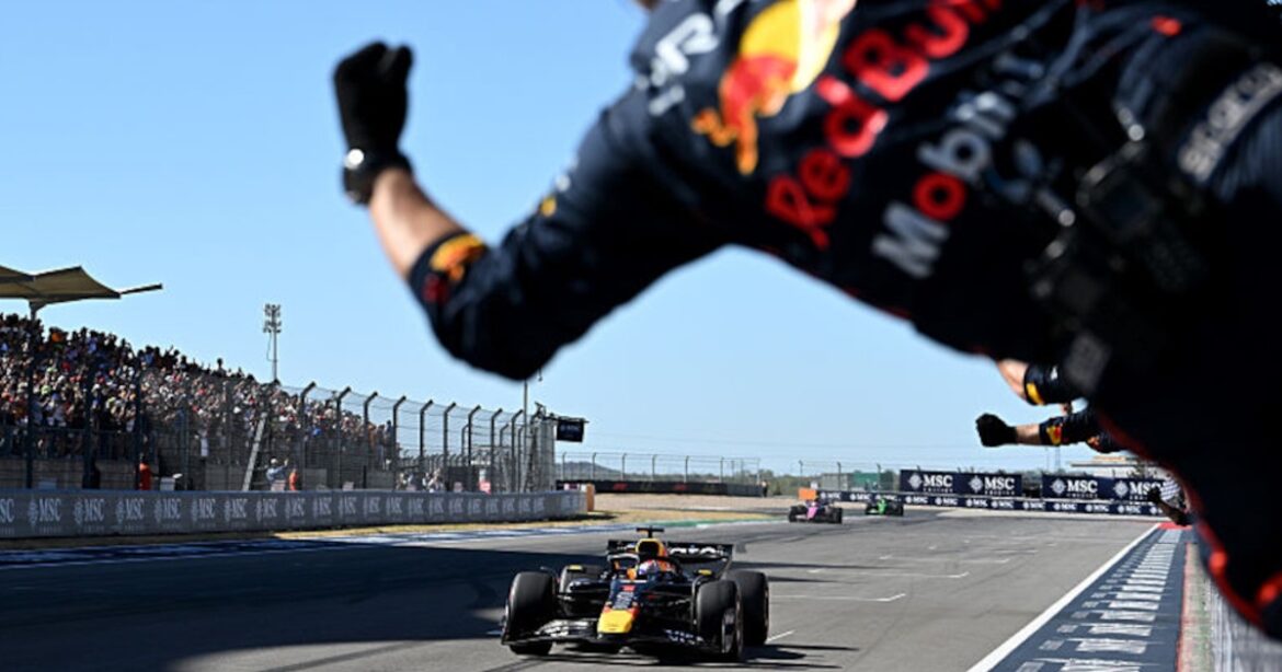 VerstappenCOTA.jpg Verstappen narrows title gap with commanding win at the USGP