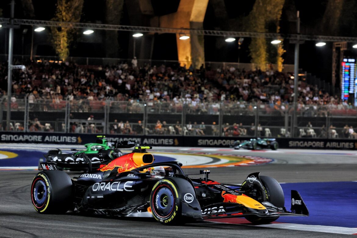 XPB_1376110_HiRes.jpg Tsunoda is knocked out in Q2 and faces increased pressure at Red Bull.