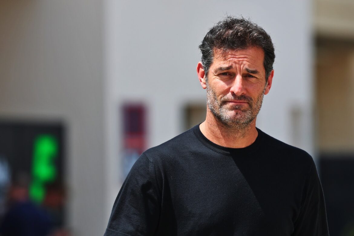 Ralf Schumacher highlights Webber's shortcomings in managing Piastri at McLaren.