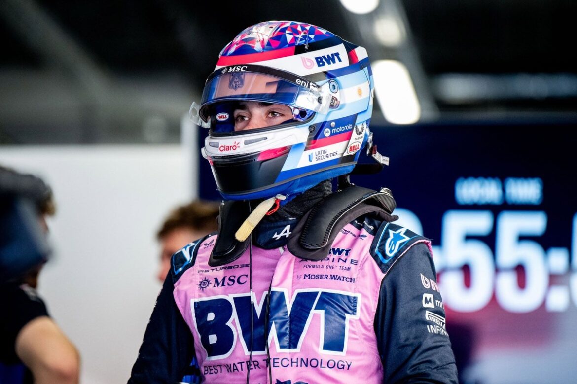 Franco Colapinto secures 2026 Alpine F1 contract despite a scoreless 2025 season.